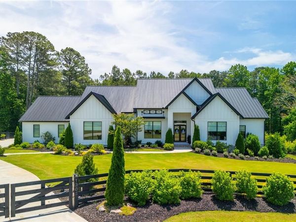130 Von Lake Drive, Milton, GA 30004
