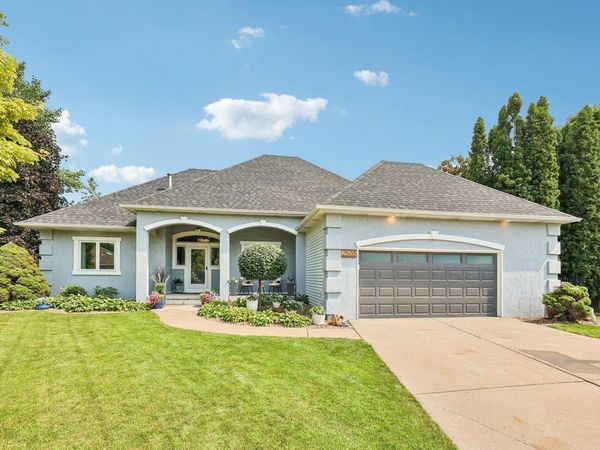 2500 Wexford Court, New Brighton, MN 55112