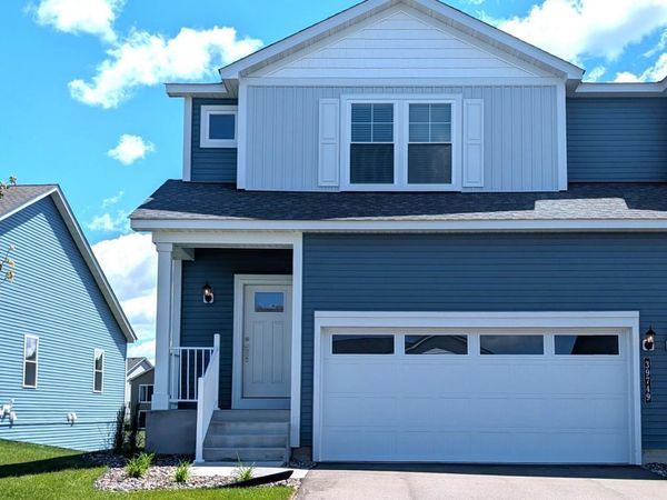 39749 Fallbrook Avenue , North Branch, MN 55056