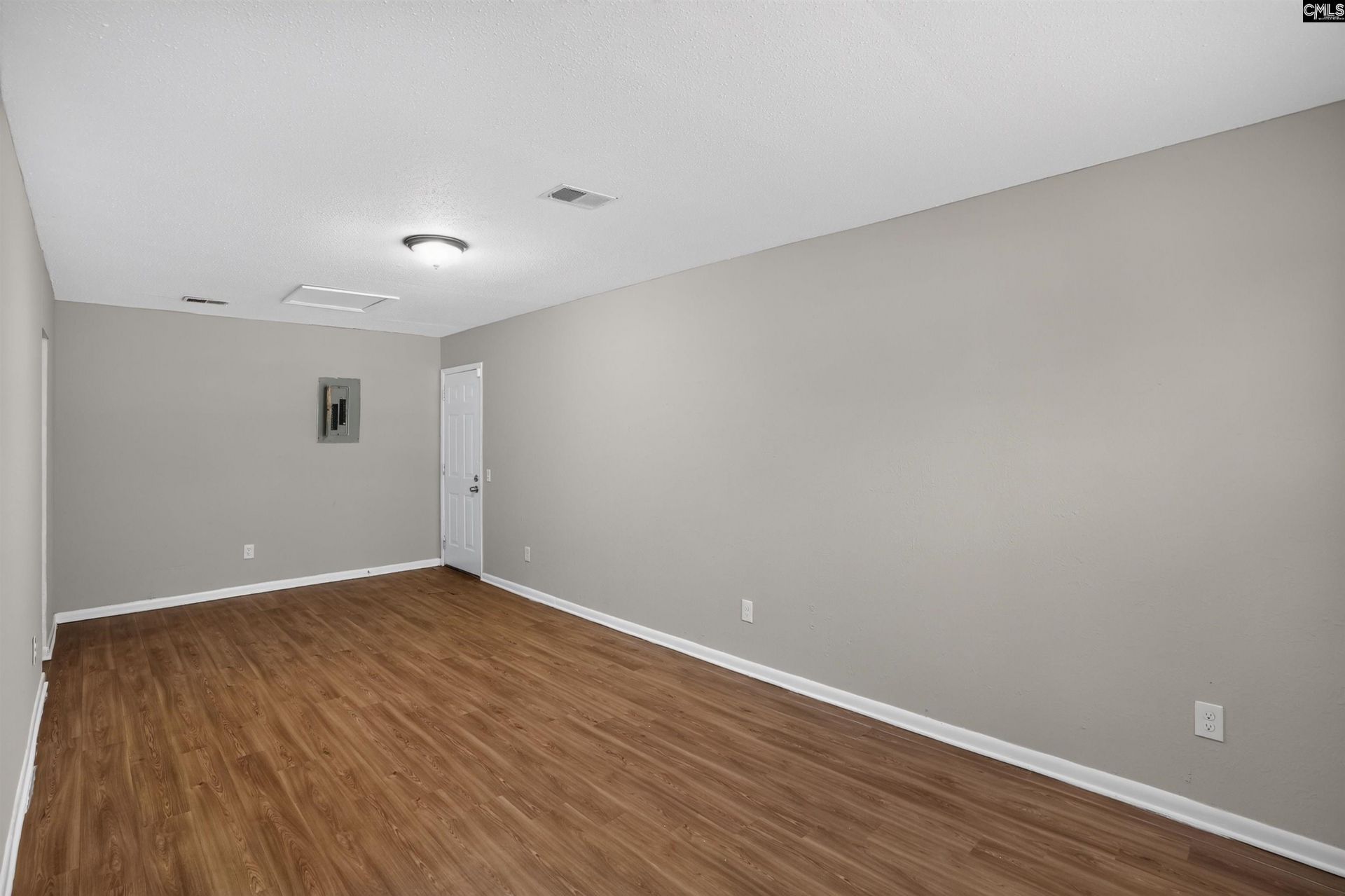 420 Greenlake Drive  Photo 10