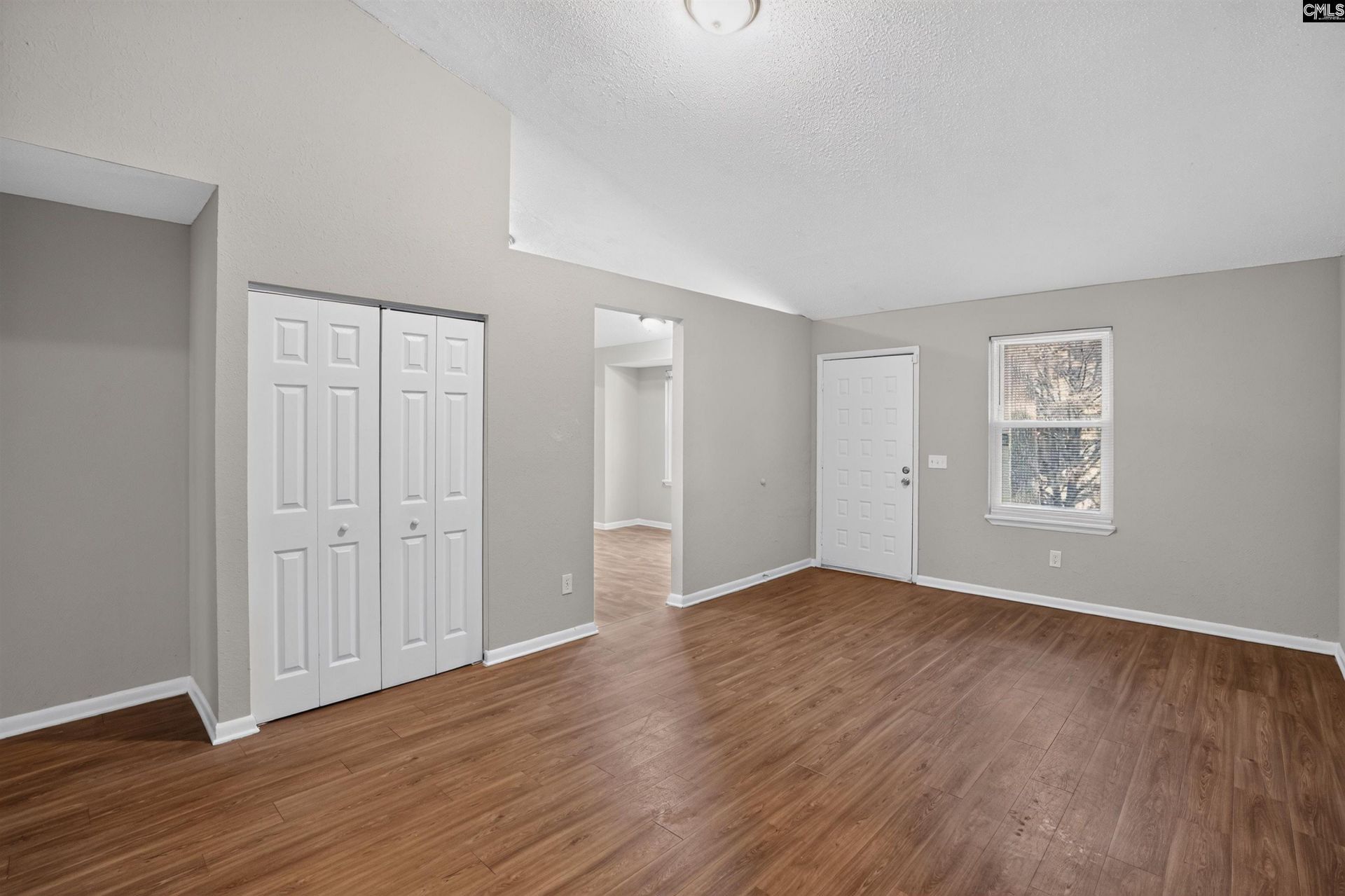 420 Greenlake Drive  Photo 13