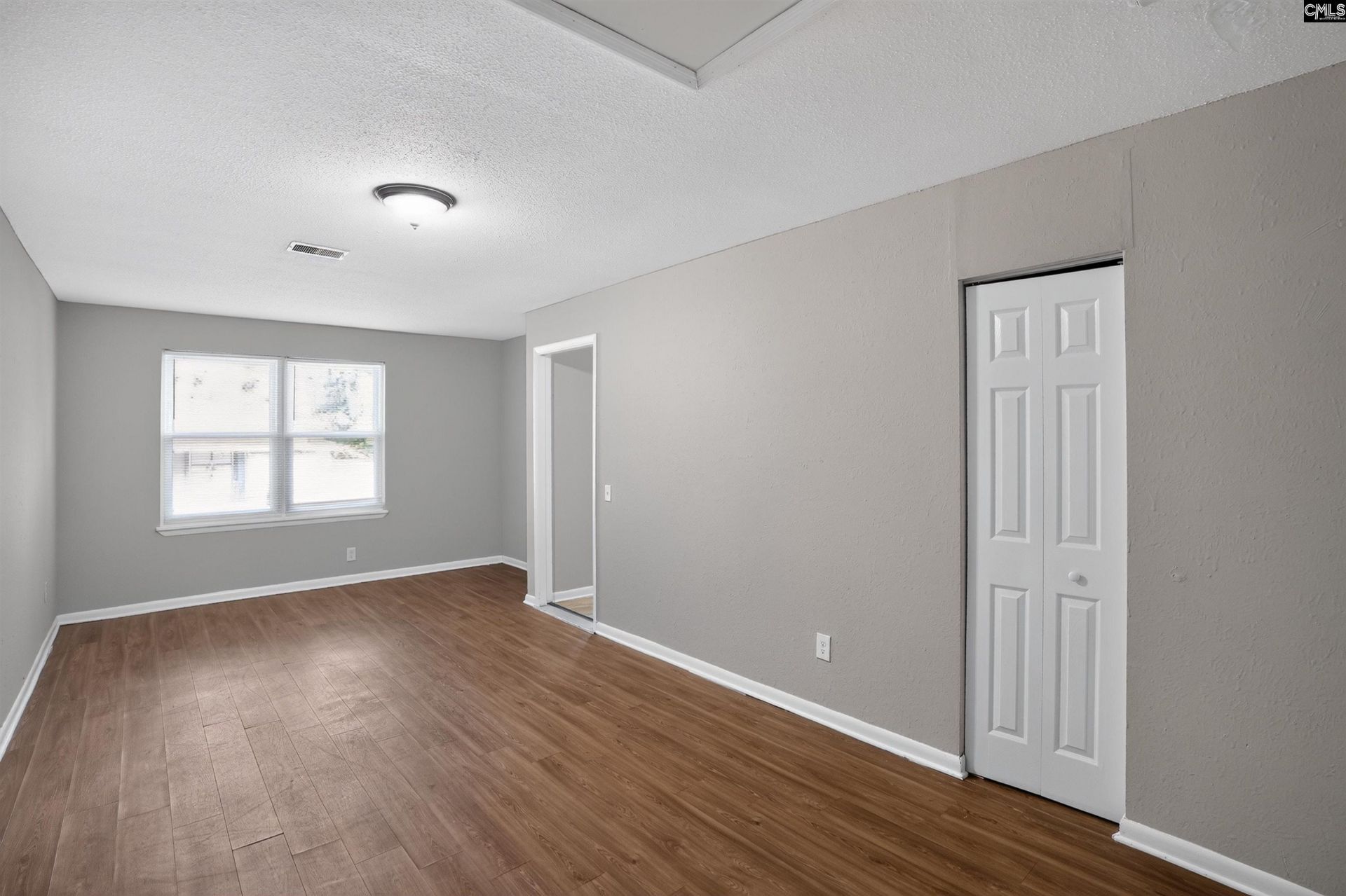 420 Greenlake Drive  Photo 15