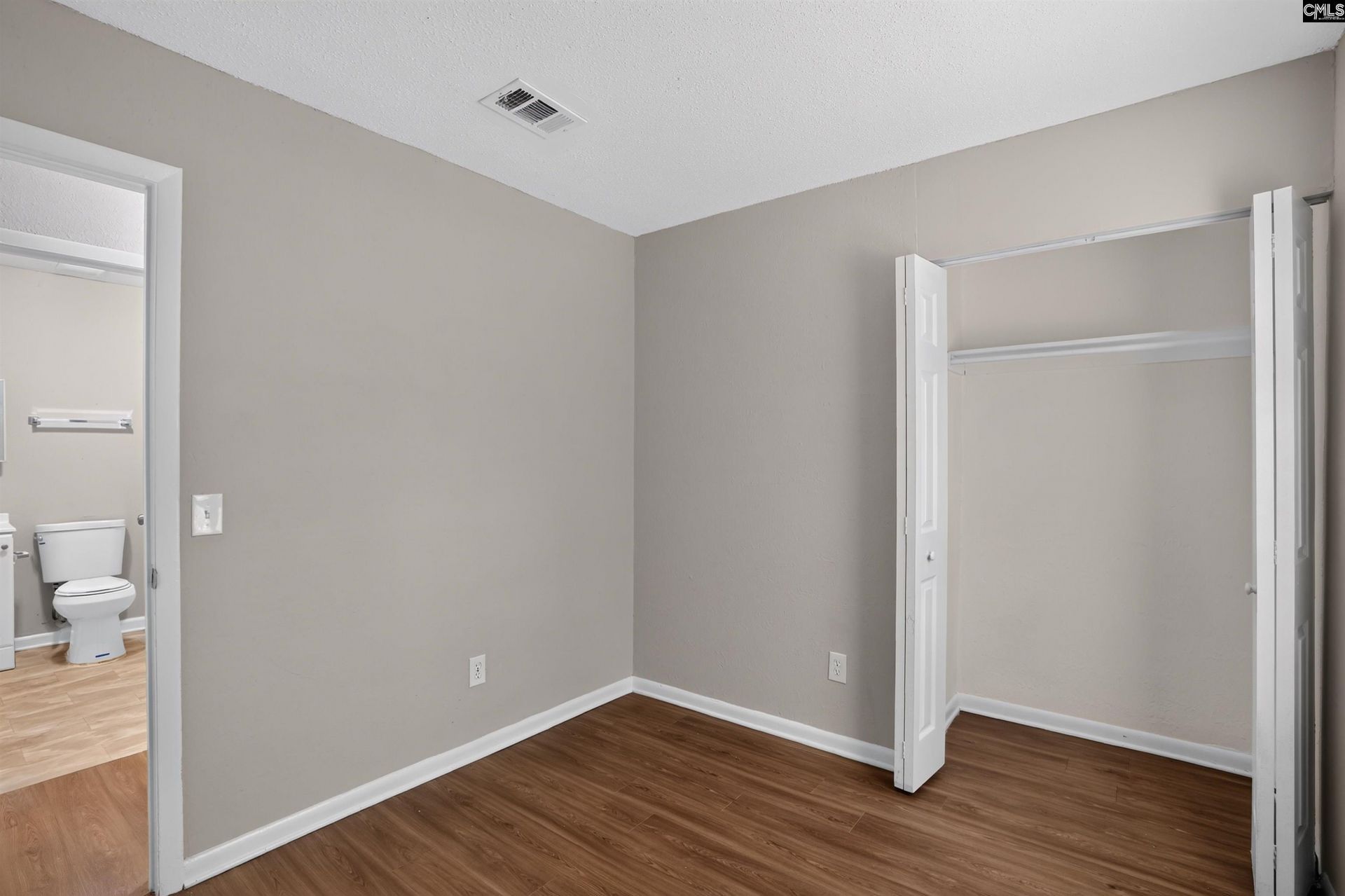 420 Greenlake Drive  Photo 22