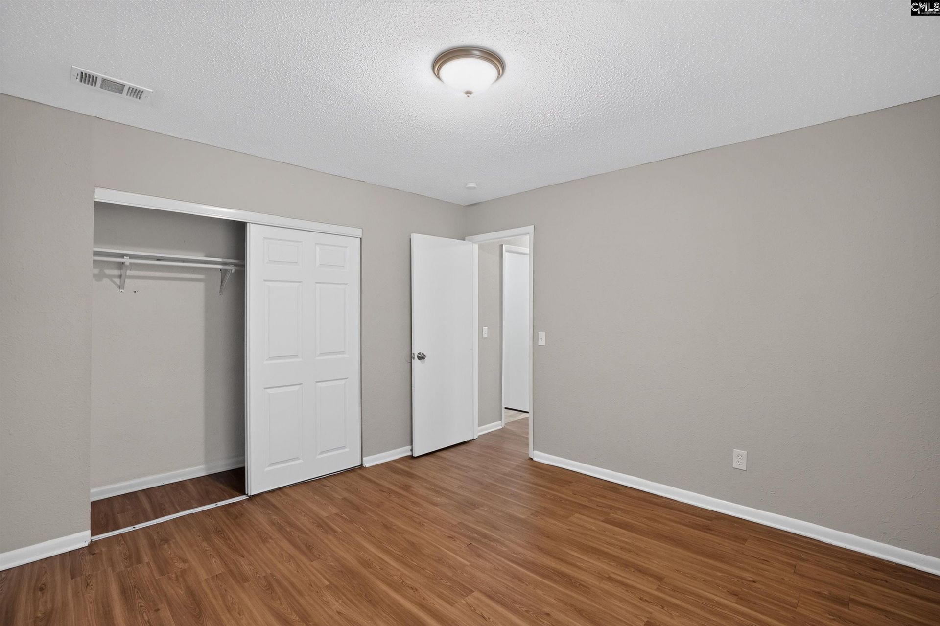420 Greenlake Drive  Photo 26
