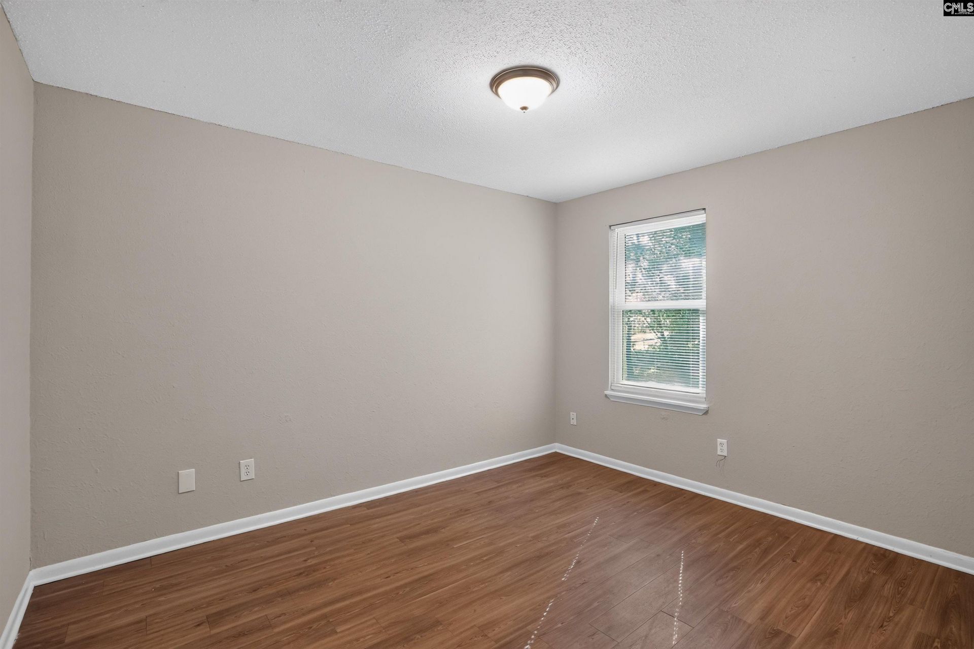 420 Greenlake Drive  Photo 27