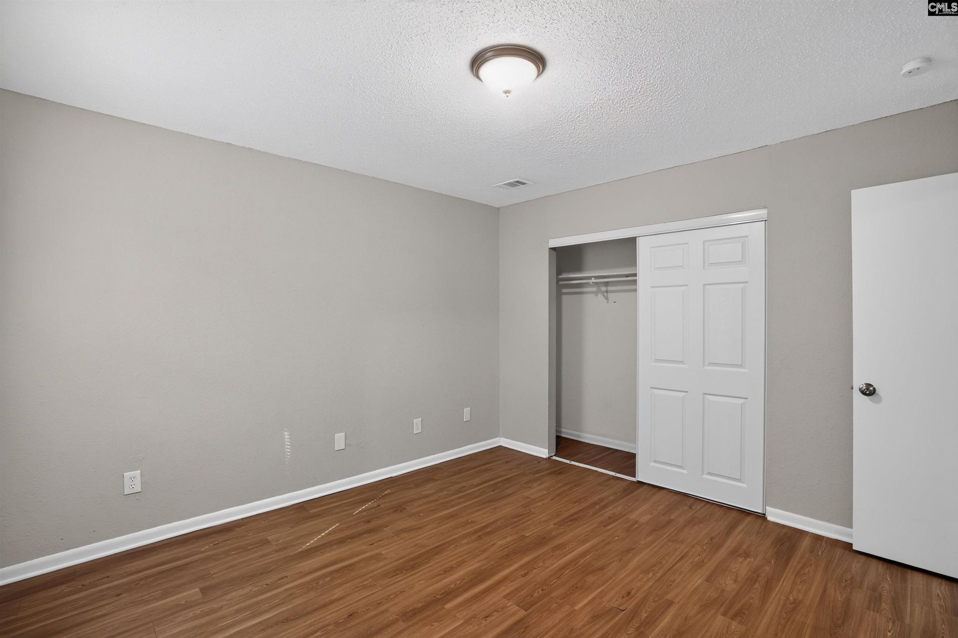 420 Greenlake Drive  Photo 28