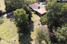 409 Travis Avenue  photo 4