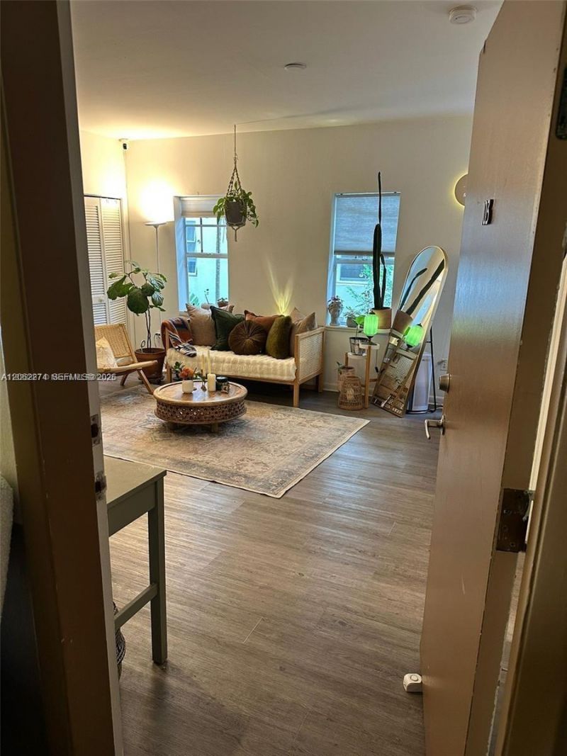 1244 Pennsylvania Ave, Unit 103, Miami Beach, FL 33139 Photo