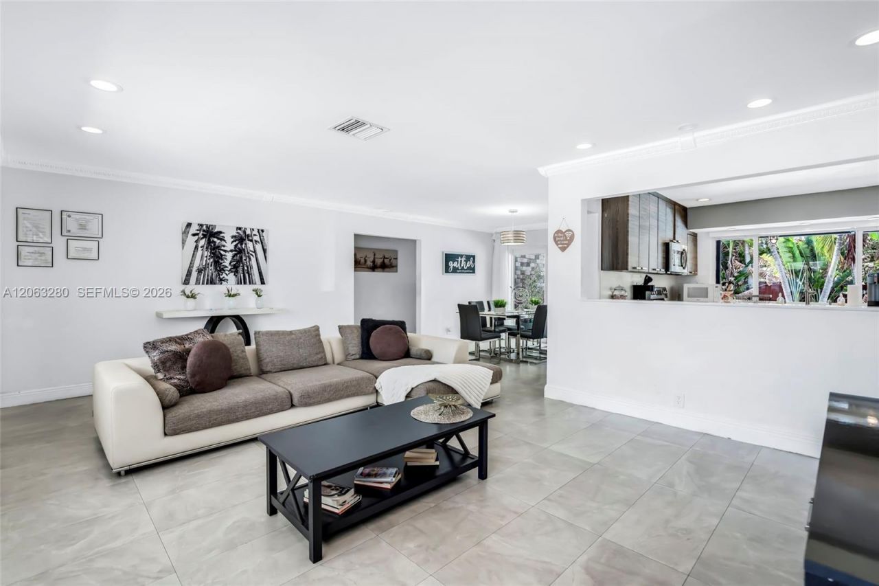 5424 Garfield St, Hollywood, FL 33021 Photo