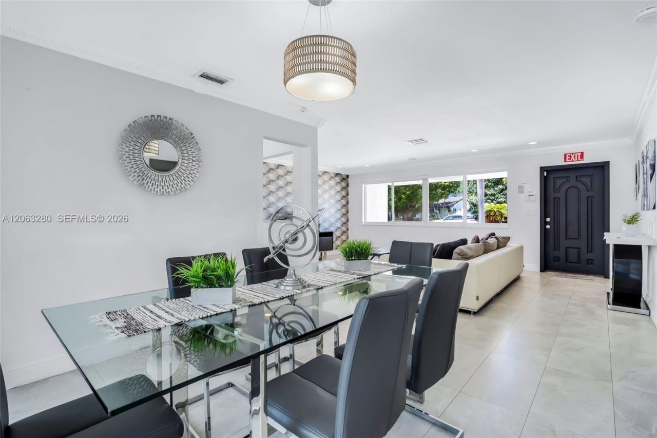5424 Garfield St, Hollywood, FL 33021 Photo
