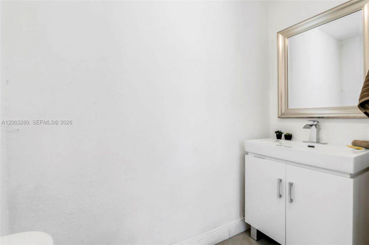 5424 Garfield St, Hollywood, FL 33021 Photo