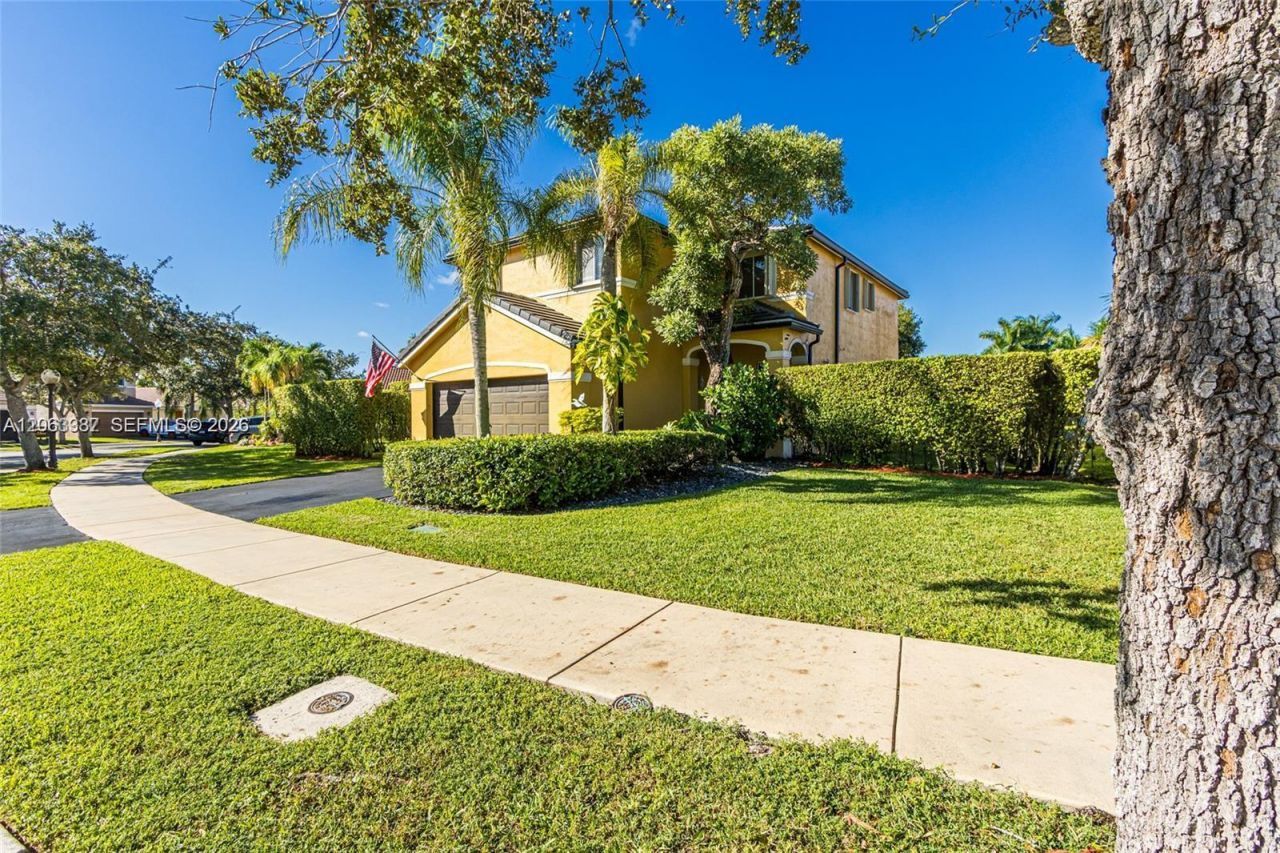 1280 Majesty Ter, Weston, FL 33327 Photo