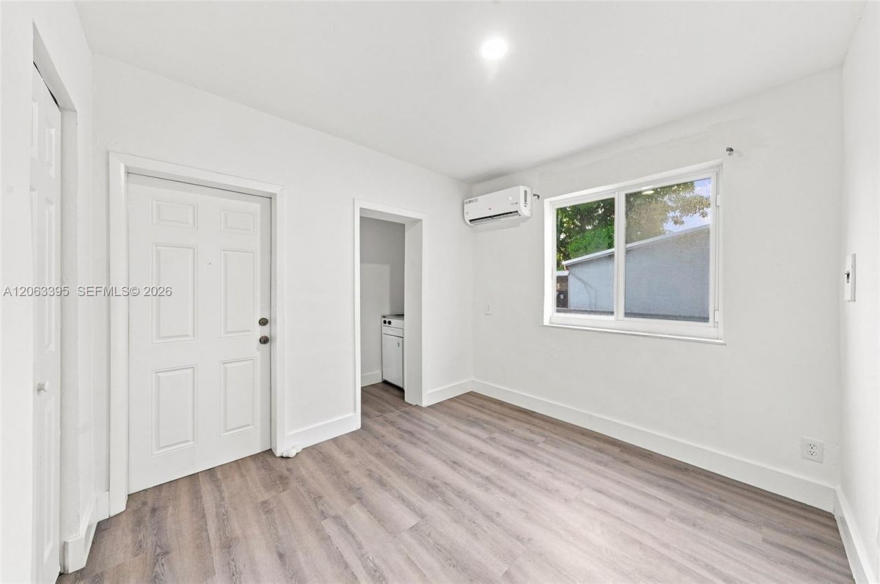 128 NW 9th Ave, Unit 7, Miami, FL 33128 Photo