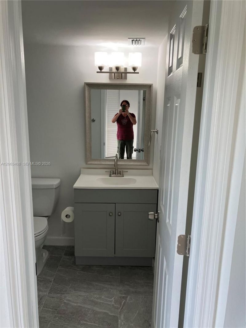 8305 SW 72nd Ave, Unit 109A, Miami, FL 33143 Photo