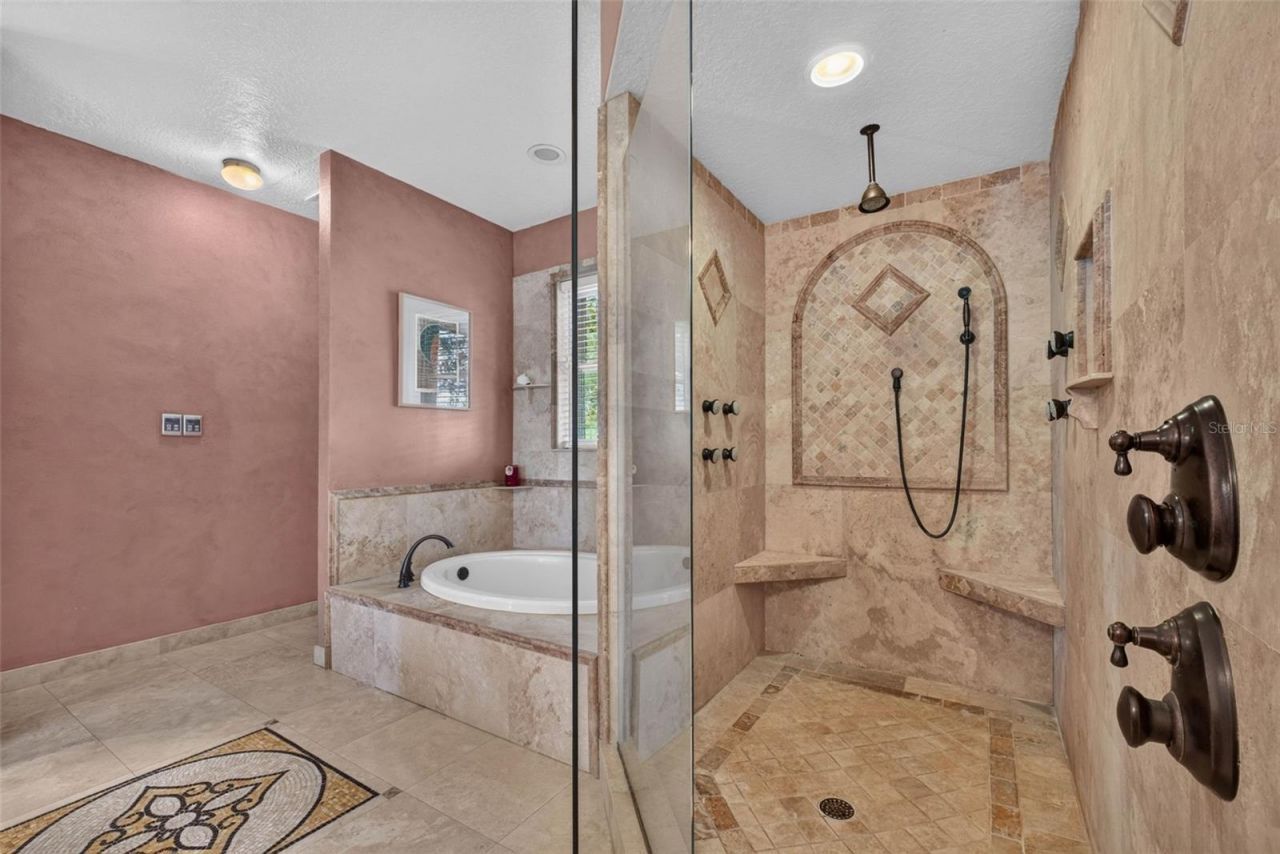 13342 W Lake Yale Road, Umatilla, FL 32784 Photo