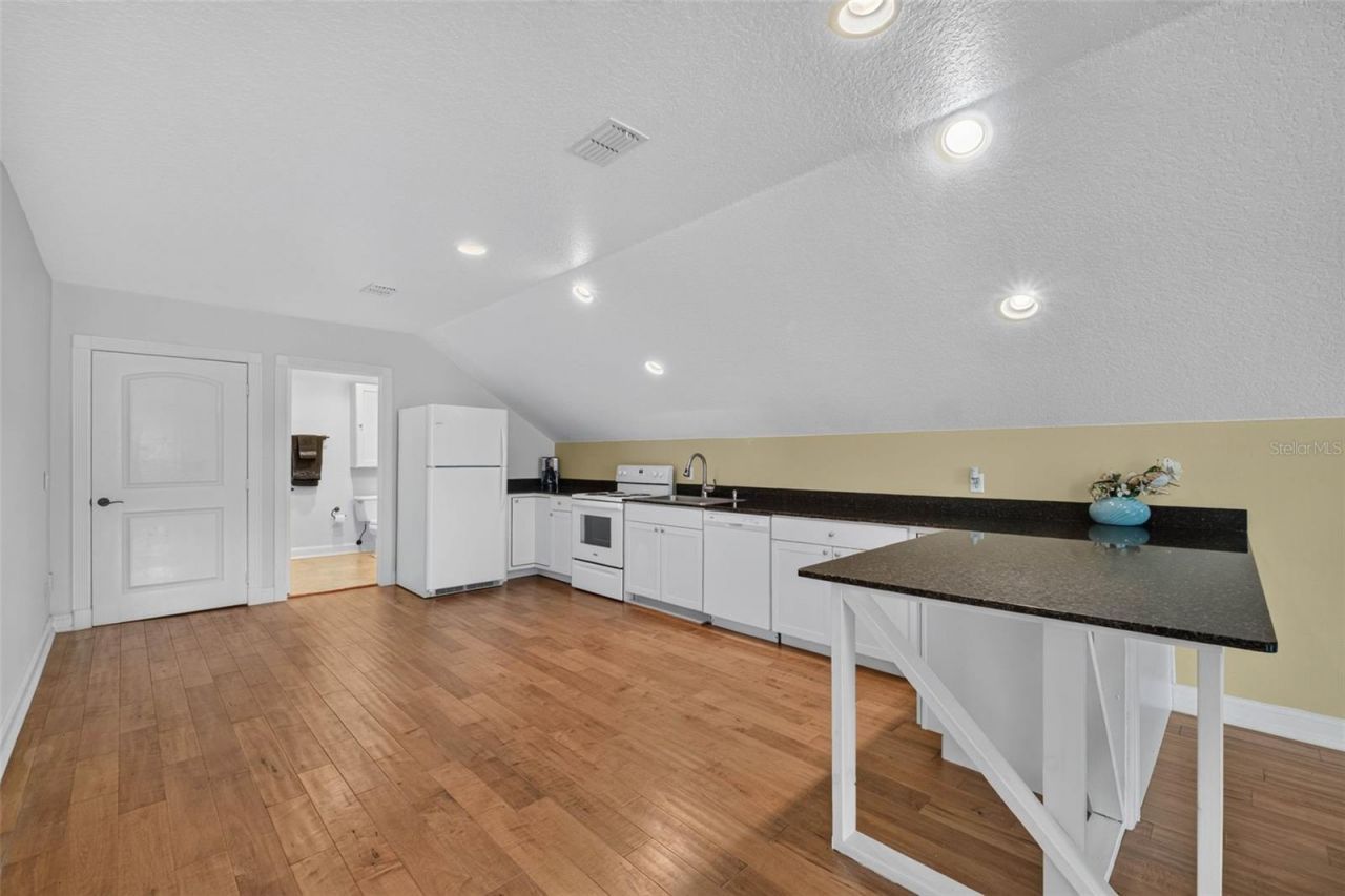 13342 W Lake Yale Road, Umatilla, FL 32784 Photo