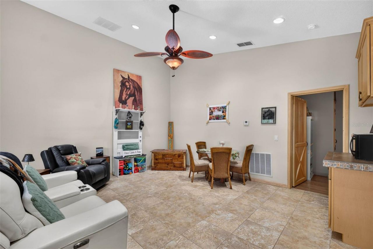 13342 W Lake Yale Road, Umatilla, FL 32784 Photo