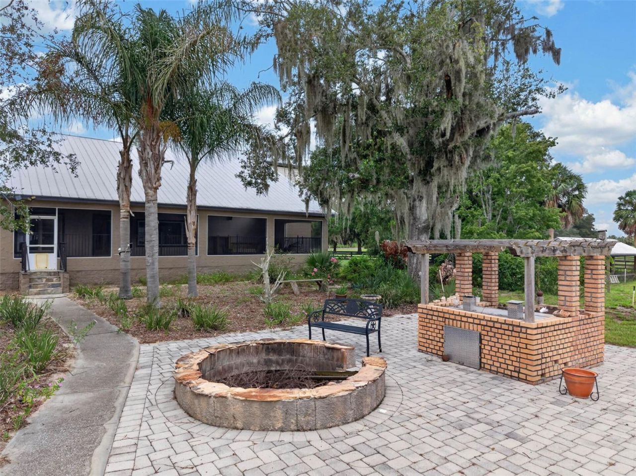 13342 W Lake Yale Road, Umatilla, FL 32784 Photo