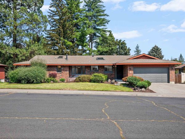 7118 N Winston Dr, Spokane, WA 99208