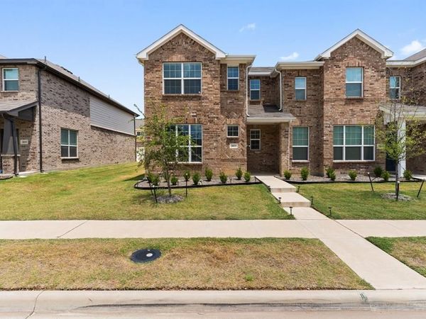 2833 Bellflower Drive, Mesquite, TX 75150