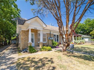 921 Sunset Avenue, Dallas, TX 75208