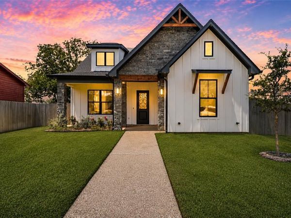 107 N Jena Street, Riesel, TX 76682