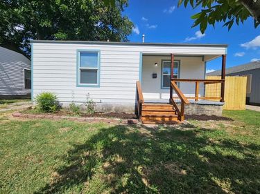 5009 Royal Drive, Fort Worth, TX 76116
