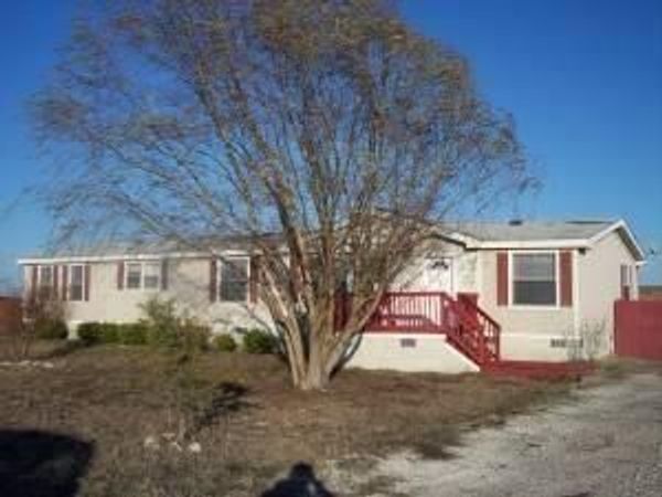 1559 County Road 697, Farmersville, TX 75442