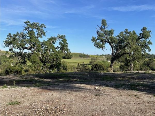 0 8th Street, Templeton, CA 93465