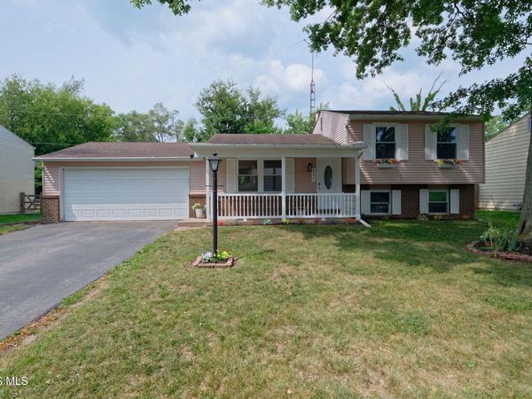 201 Marshall Drive, Swanton, OH 43558