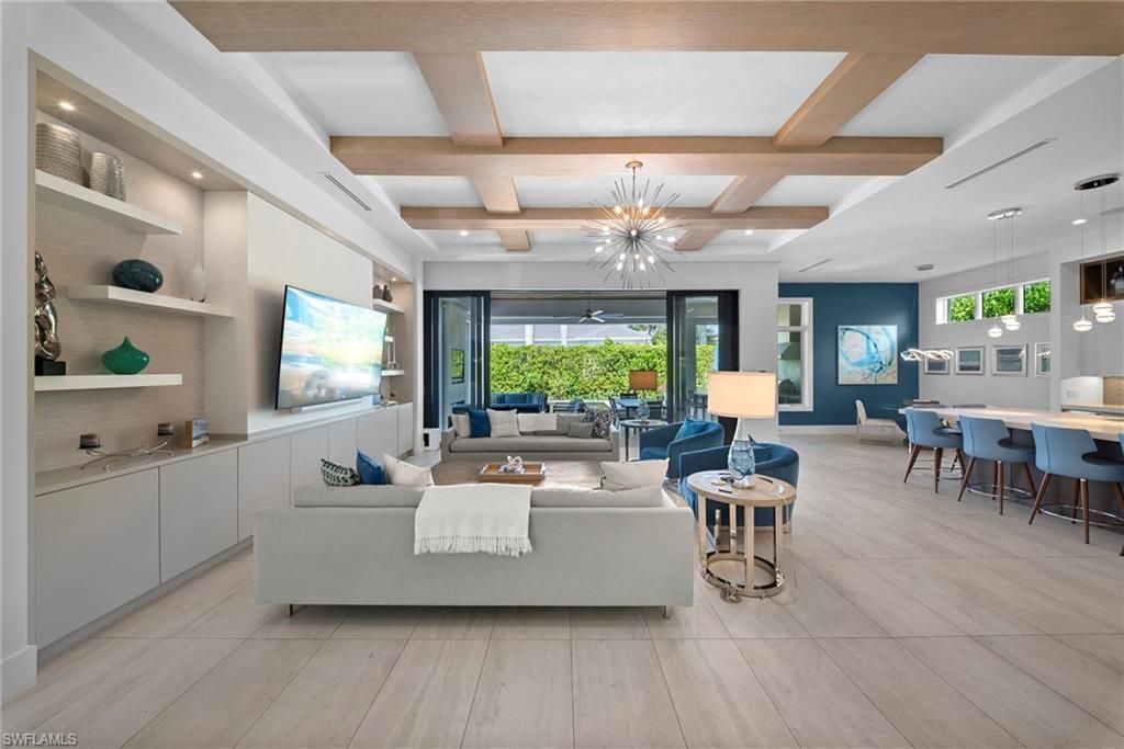 3123 Crayton Rd , Naples, FL 34103 Photo