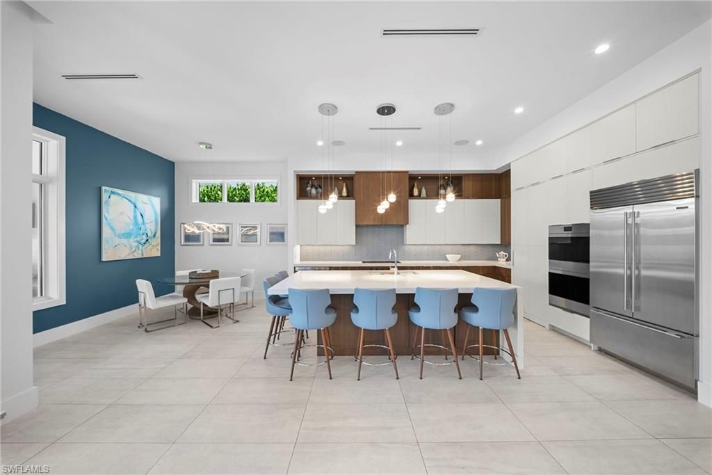3123 Crayton Rd , Naples, FL 34103 Photo