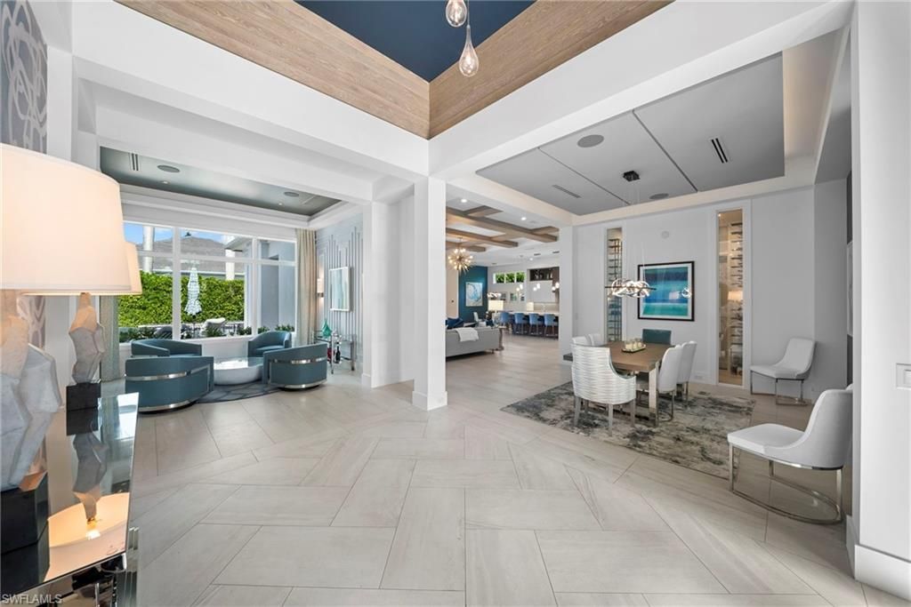3123 Crayton Rd , Naples, FL 34103 Photo
