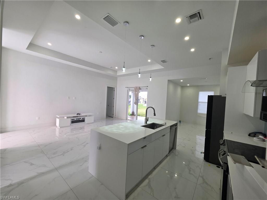 331 Nelson Rd N, Cape Coral, FL 33993 Photo