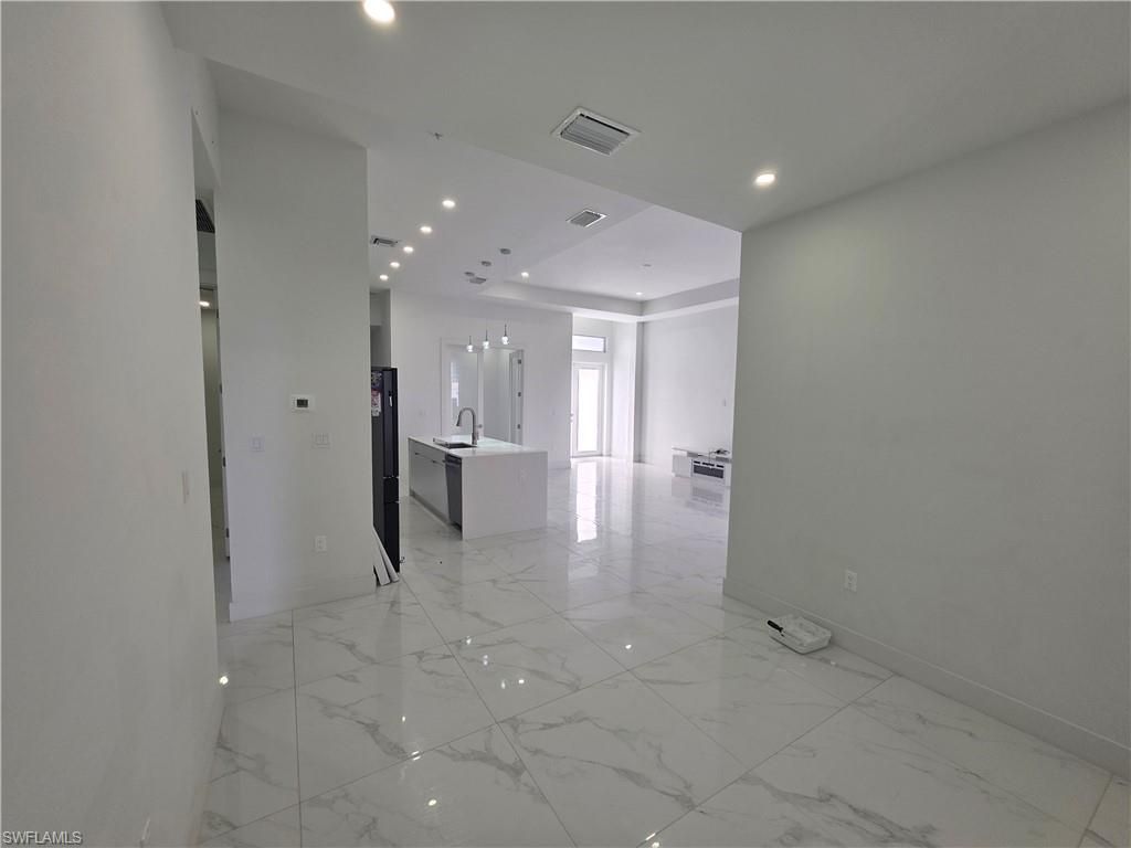 331 Nelson Rd N, Cape Coral, FL 33993 Photo