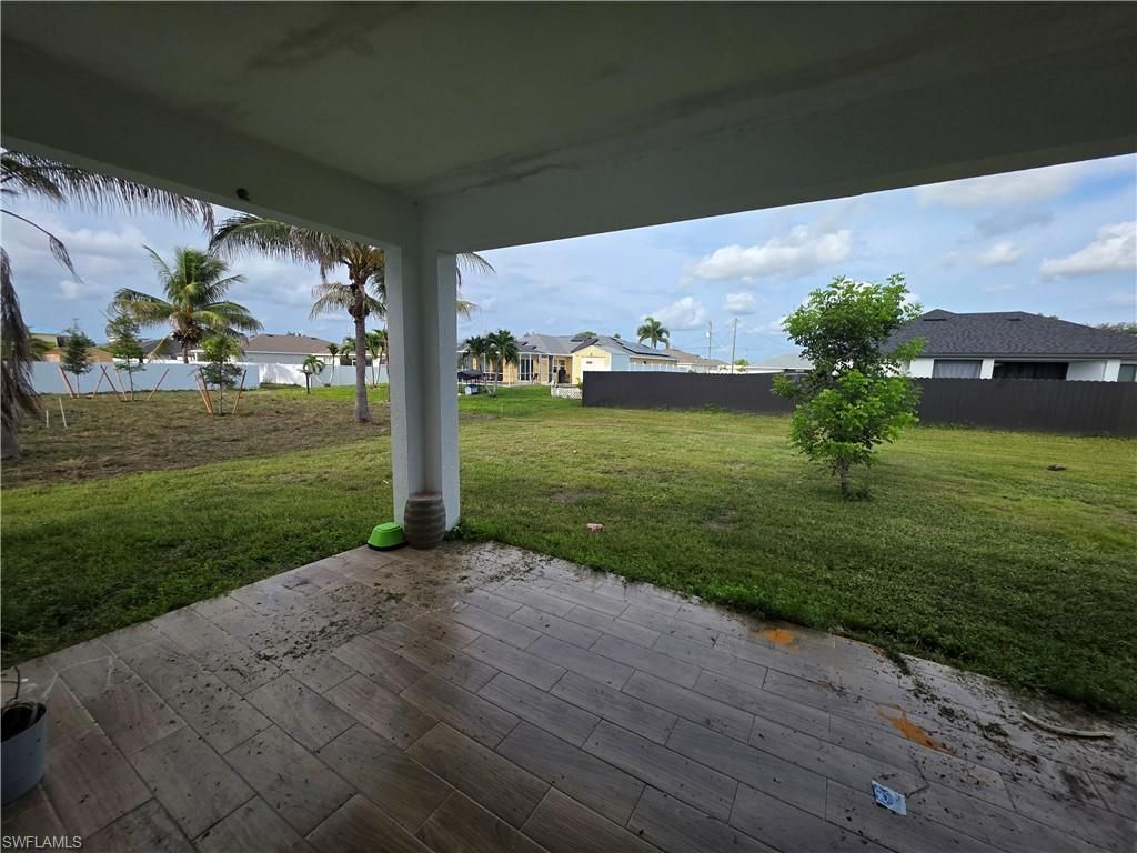 331 Nelson Rd N, Cape Coral, FL 33993 Photo