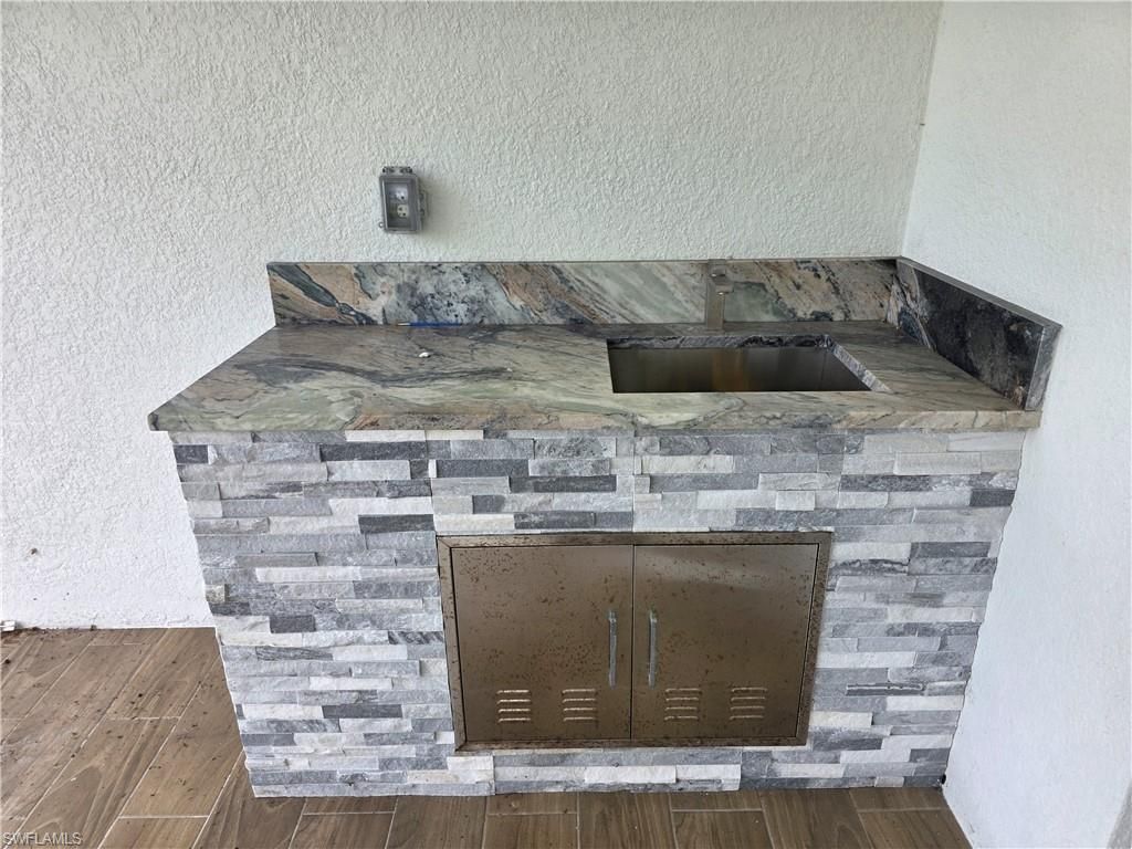 331 Nelson Rd N, Cape Coral, FL 33993 Photo