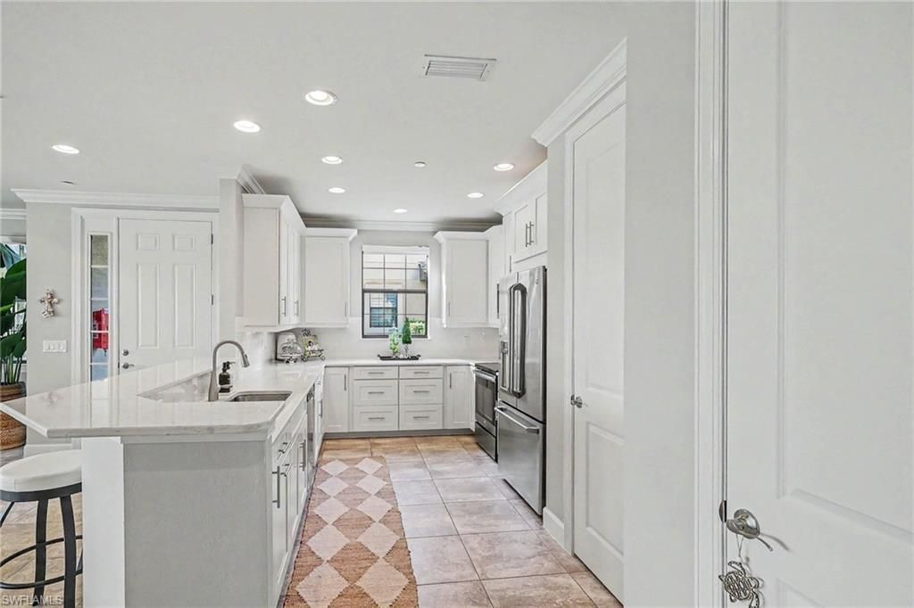 8769 Bellano Ct, Unit 104, Naples, FL 34119 Photo