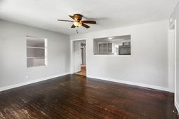 860 Santee Street photo 4