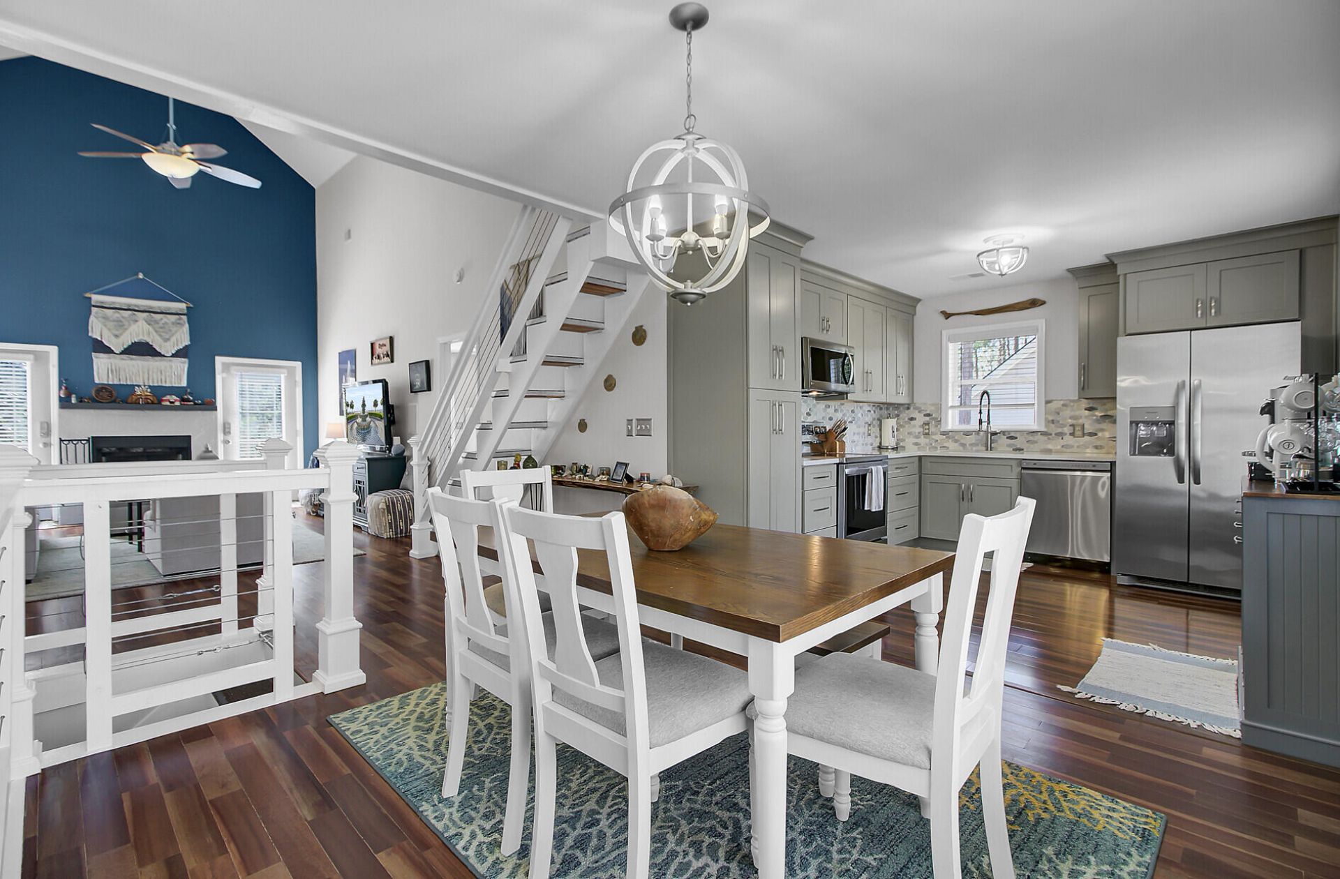 3651 Barton Street Photo 11