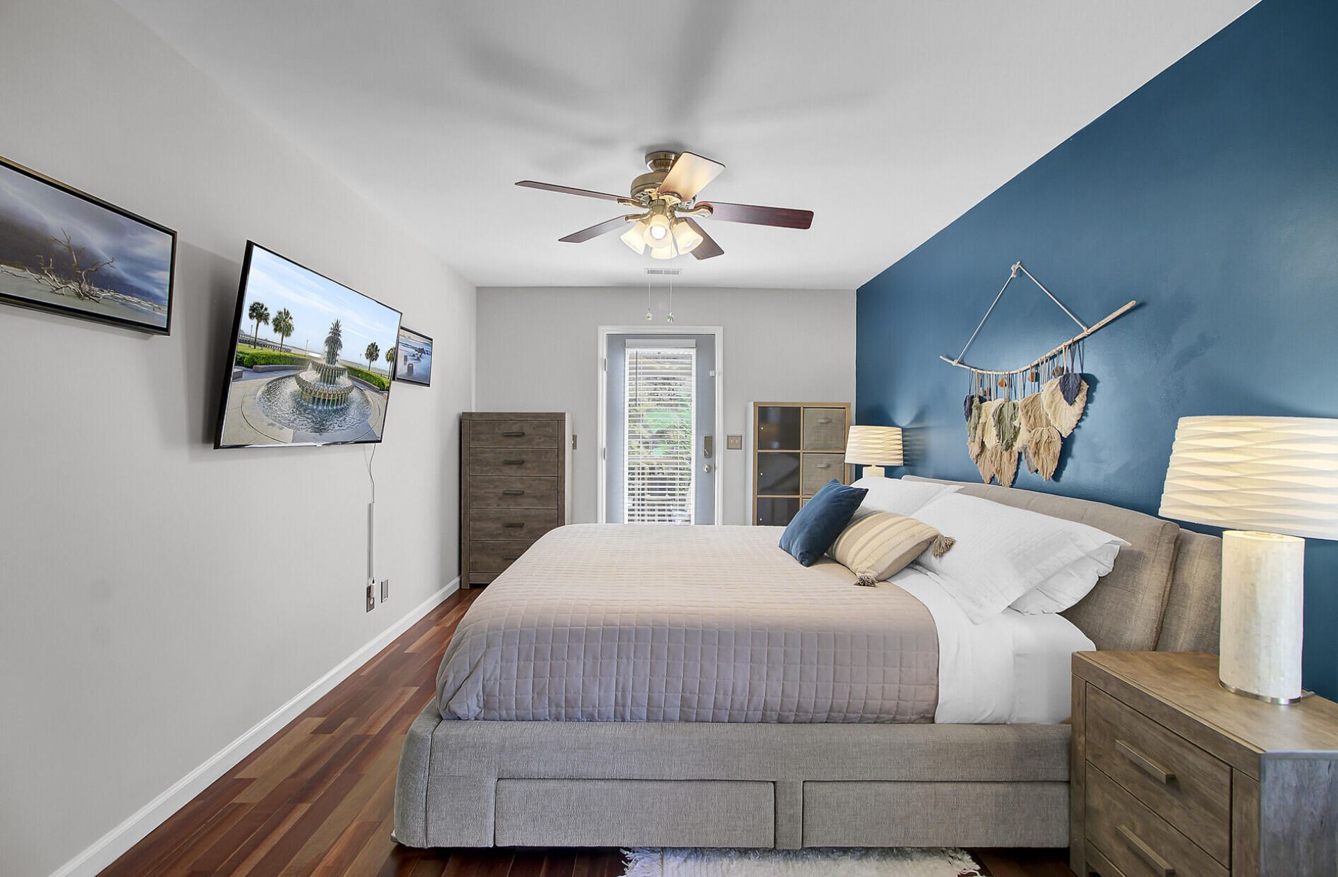 3651 Barton Street Photo 18