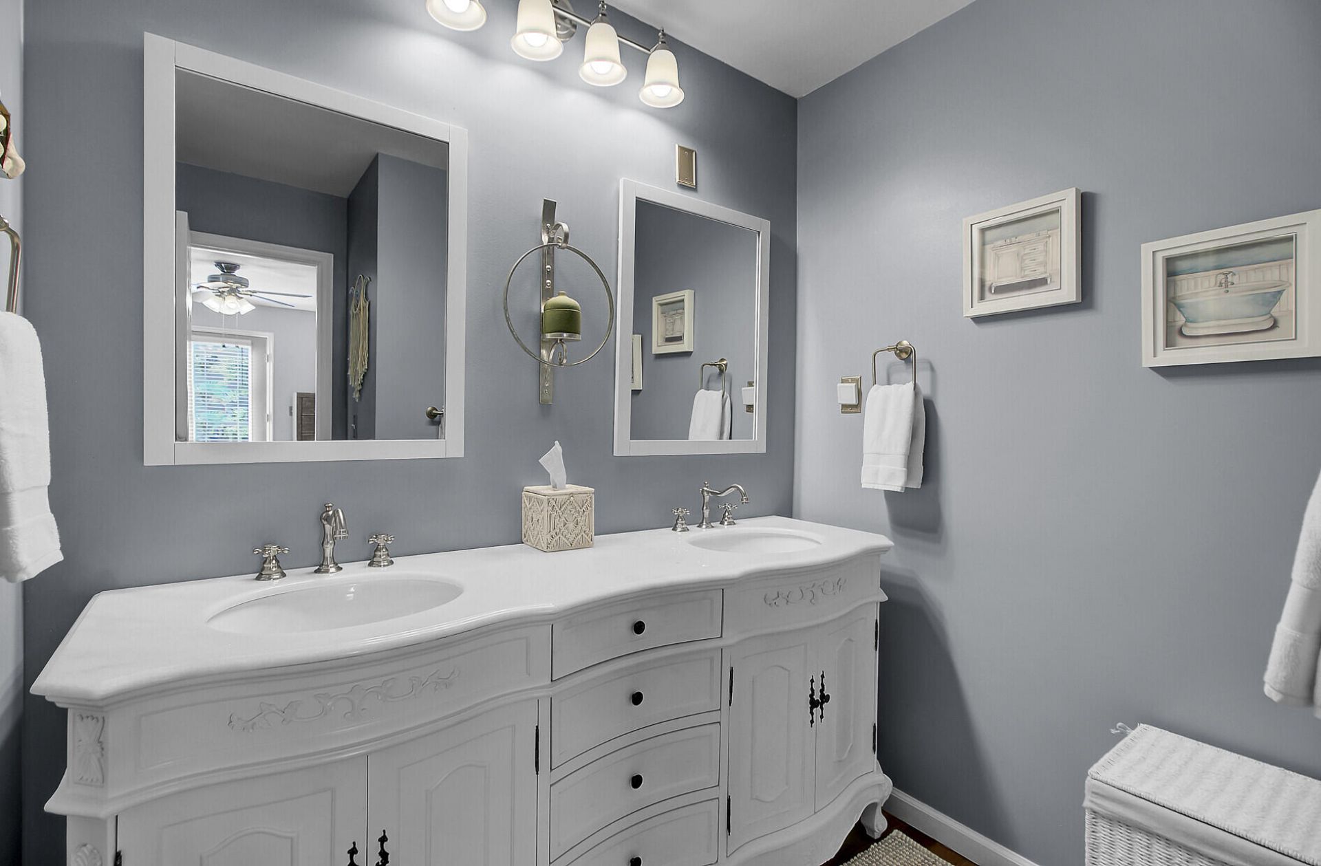 3651 Barton Street Photo 20