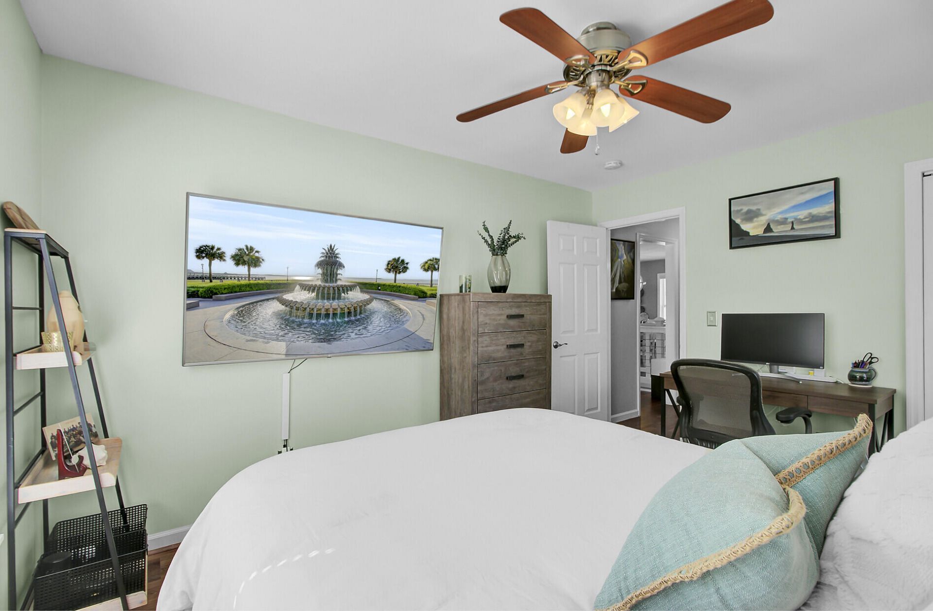 3651 Barton Street Photo 23