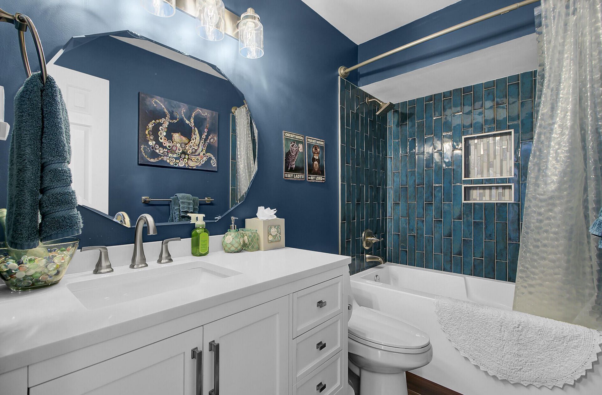 3651 Barton Street Photo 24