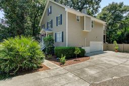 3651 Barton Street photo 4