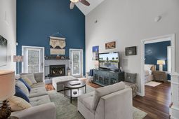 3651 Barton Street photo 4