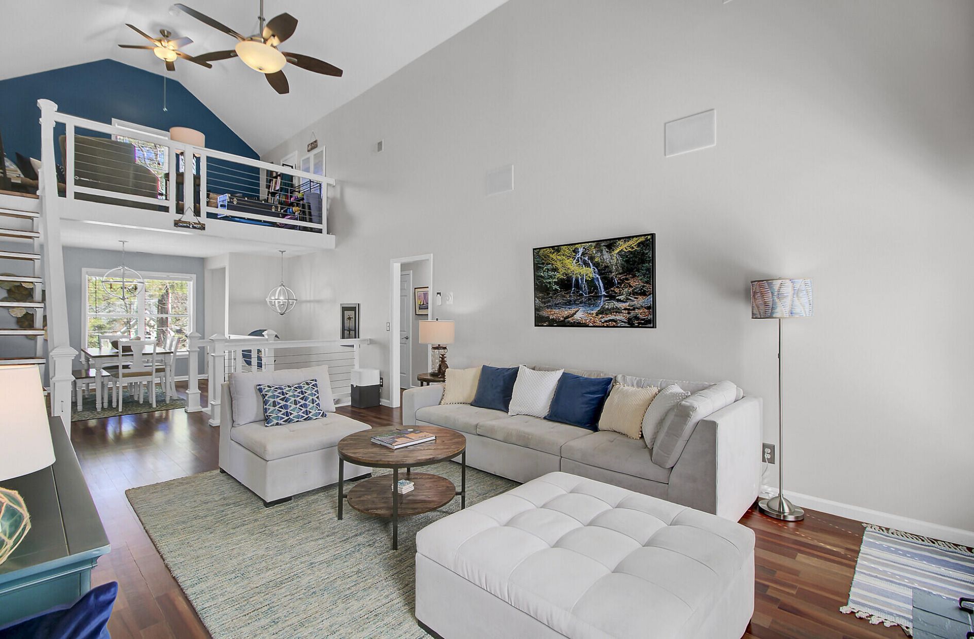 3651 Barton Street Photo 8