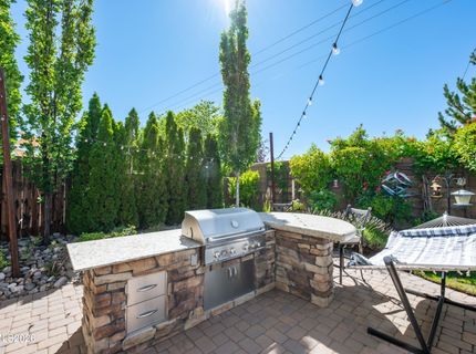 1033 Crown View Drive, Reno, NV 89523 Photo