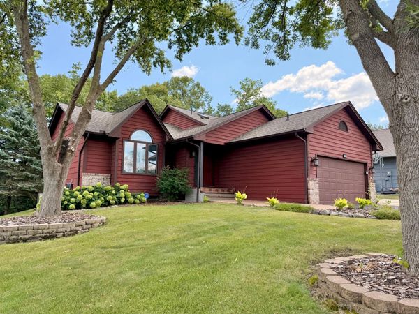 14835 Natchez Avenue, Savage, MN 55378