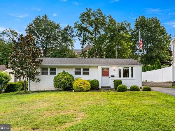 717 S WAYNE STREET , WEST CHESTER, PA 19382